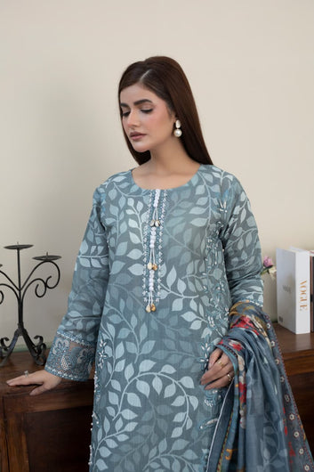 Blue Khaddar 3-Piece Suit for Women – Premium Quality, Warm Fabric, Stunning Print for Winter Season